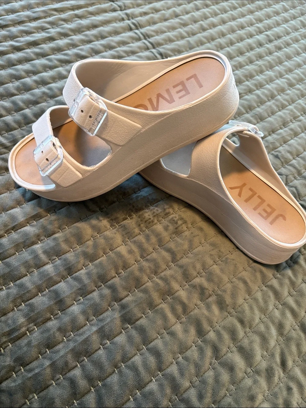 Jelly Platform Wedge Slides in Cream - Jelly